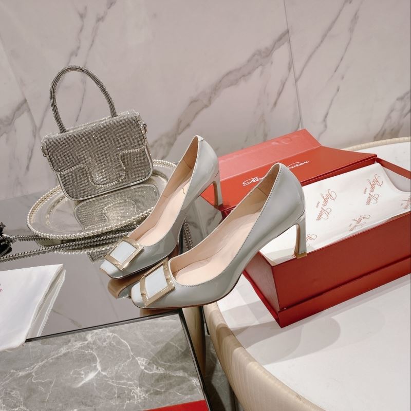 Roger Vivier flat shoes